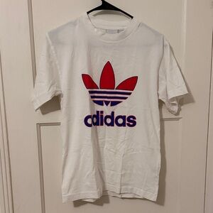 Adidas Originals Men’s White Tee with Red and Blue Logo